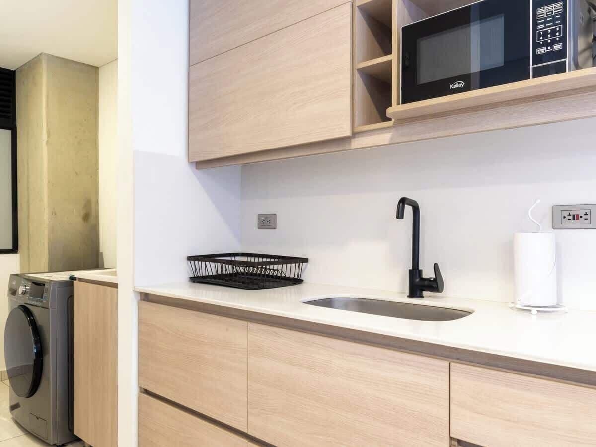 Apartment, Multiple Beds, Balcony, City View (Ekkos 302) | Private kitchen | Coffee/tea maker