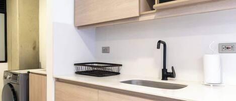 公寓, 多張床, 陽台, 城市景觀 (Ekkos 302) | 私人廚房 | 咖啡機/沖茶器