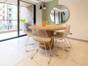 Apartment, Multiple Beds, Balcony, City View (Ekkos 201)