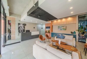 Apartment, 2 Queen Beds, Balcony, City View (Oruga 403) | Lobby