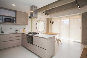 Apartment, Multiple Beds, Balcony, City View (Ekkos 802) | Private kitchen | Coffee/tea maker - Perfect 3 BR in Laureles in Medellín (Medellín)