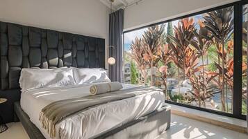 House, Multiple Beds, Pool Access, Pool View (Salma Villa) | 6 bedrooms, individually decorated, individually furnished, bed sheets