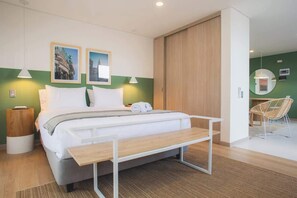 Apartment, 1 Queen Bed, Balcony, City View (Ekkos 1003)