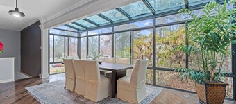 West Little Rock Swimming Pool Resort 5 beds - 3 bedrooms  2 bathroom House