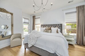 3 chambres, fer et planche à repasser, Wi-Fi gratuit, draps fournis