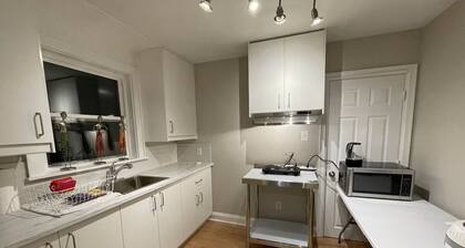 3-bedroom Home with huge backyard in Yonge. 15 minutes to Finch Subway