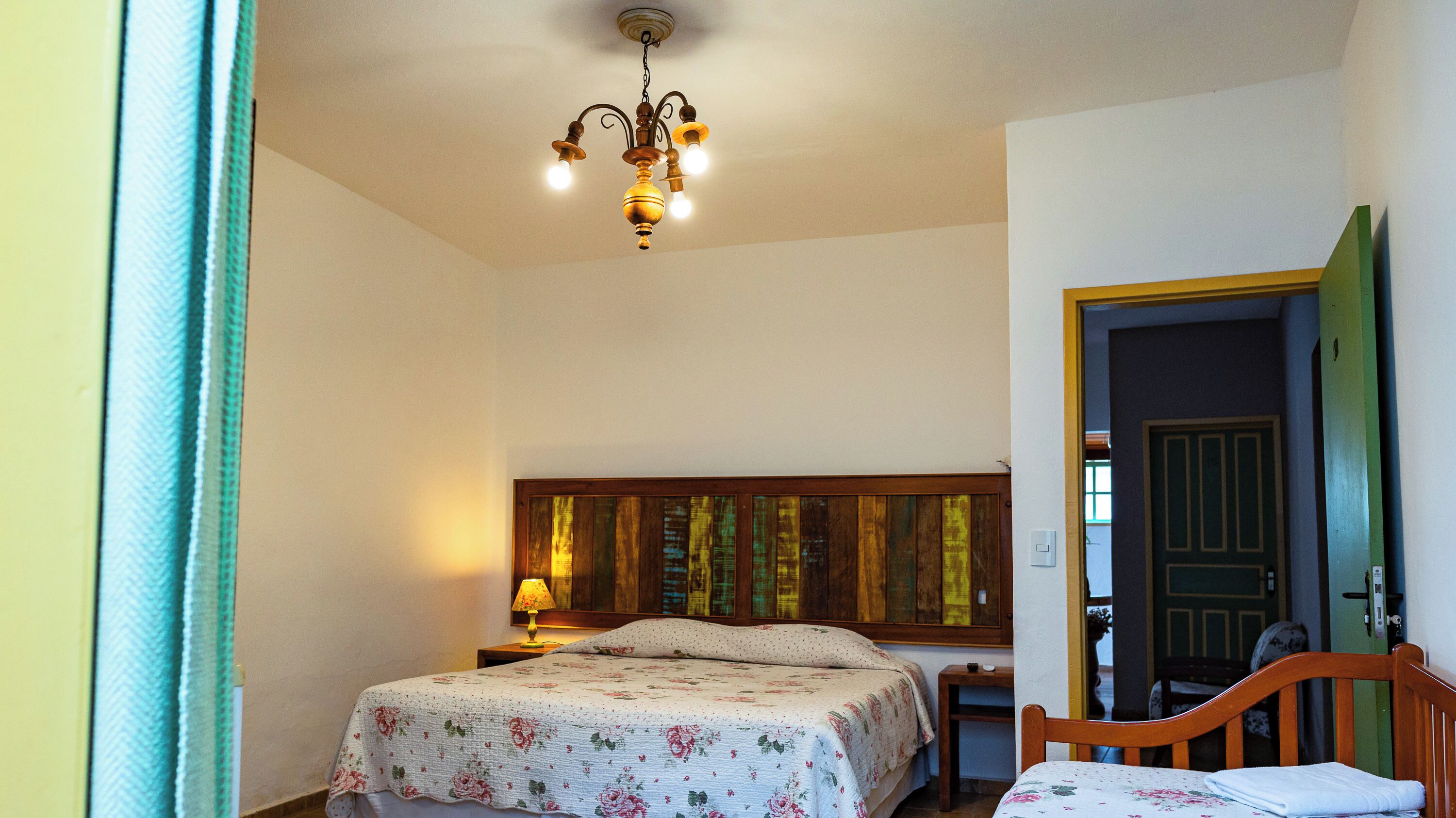 Quarto triplo standard | Wi-Fi de cortesia, roupa de cama