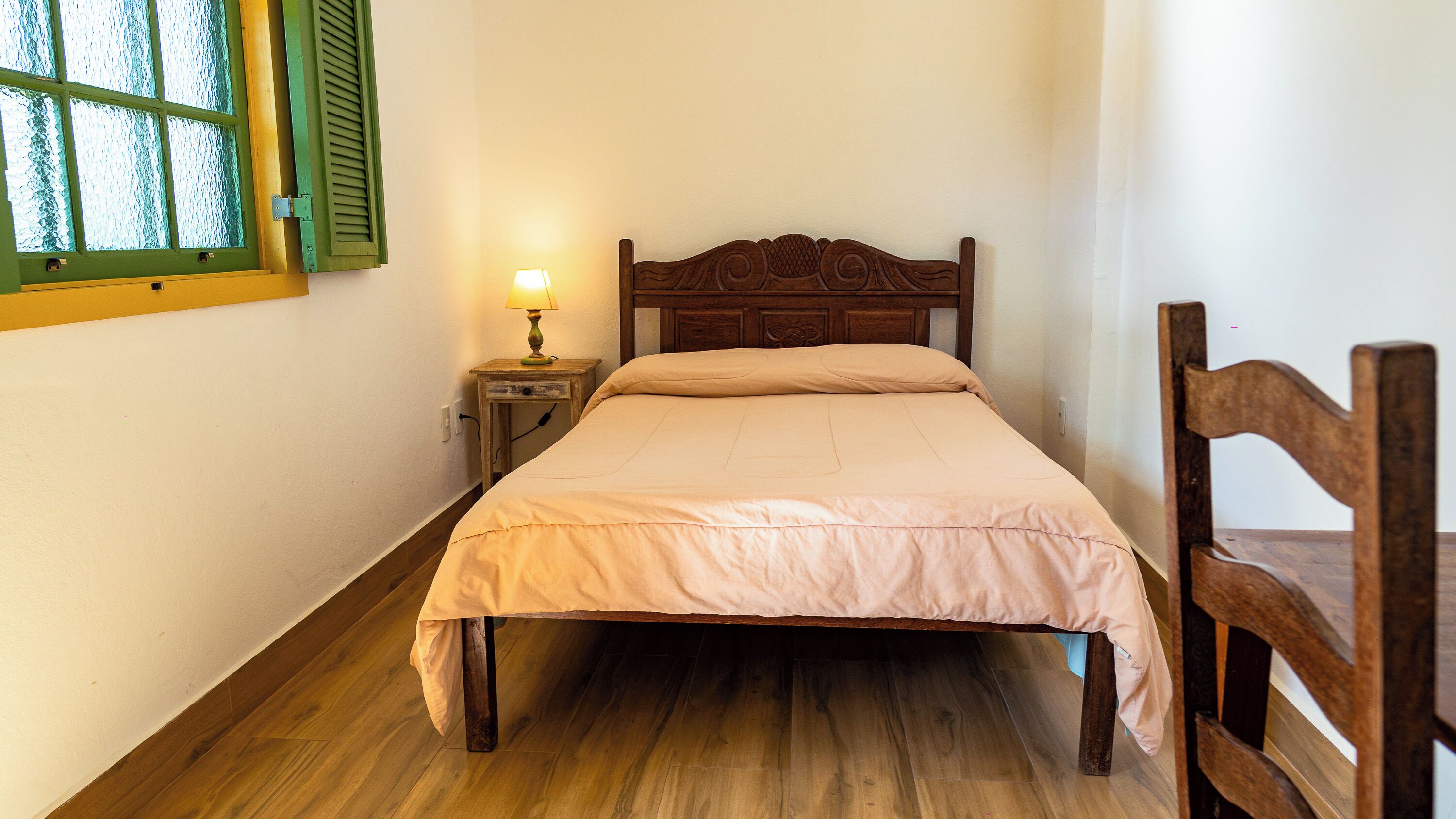 Quarto casal tradicional | Wi-Fi de cortesia, roupa de cama