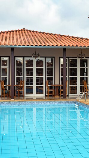 Desayuno continental incluido todos los días