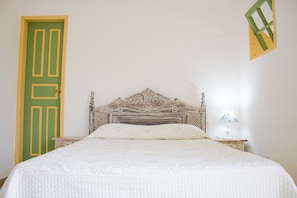 Quarto casal, vista para o jardim | 1 quarto, Wi-Fi de cortesia