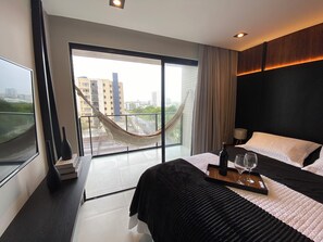 Apartamento de diseño | 1 dormitorio, espacio para trabajar con un portátil, wifi gratis