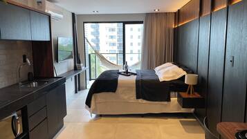 Apartamento design | 1 quarto, espaço de trabalho para notebook, Wi-Fi de cortesia