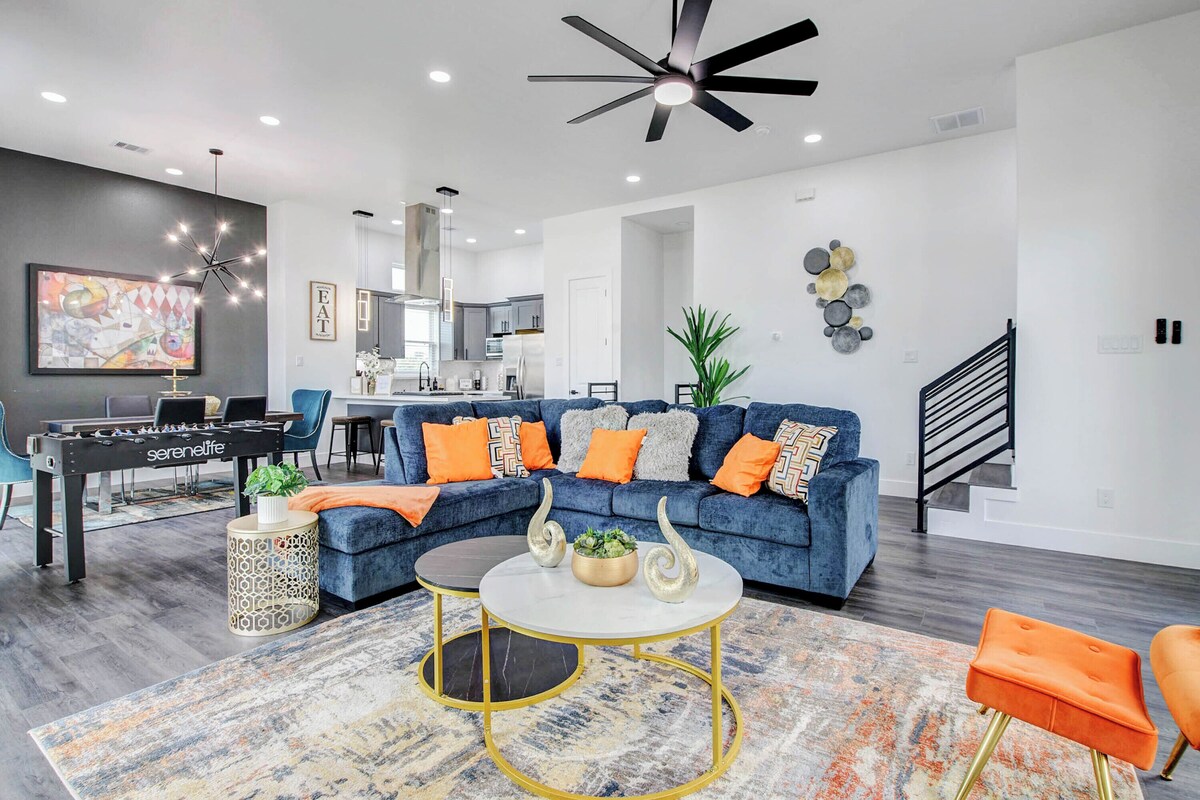 Photo 23 of Cozy Spring View in Houston-Few mins to Energy Corridor, The Galleria & downtown