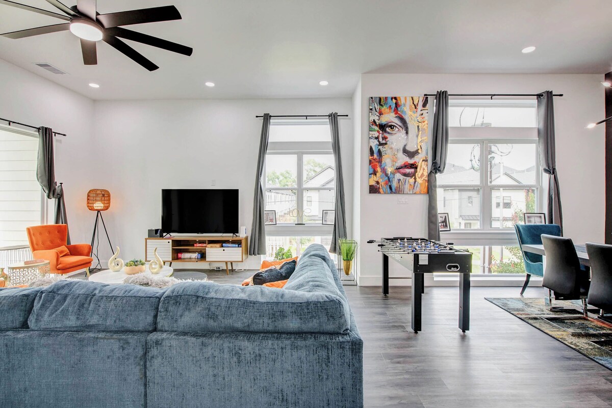 Photo 21 of Cozy Spring View in Houston-Few mins to Energy Corridor, The Galleria & downtown