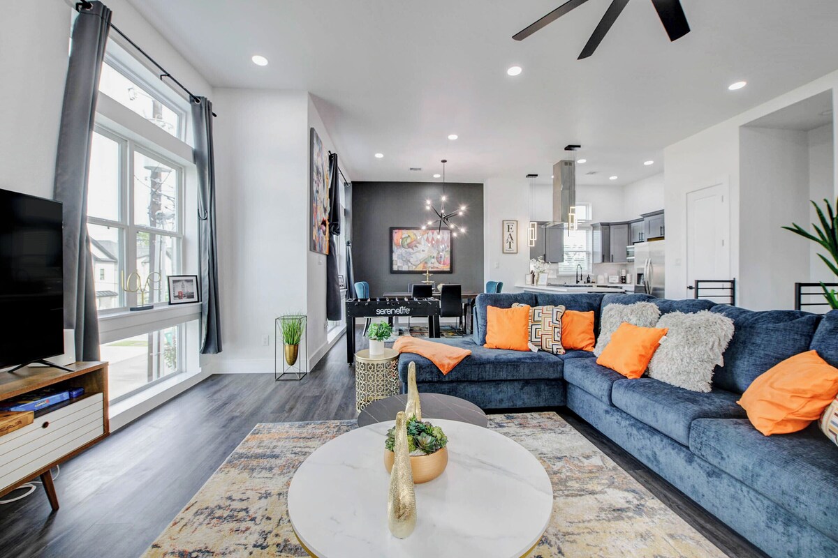 Photo 24 of Cozy Spring View in Houston-Few mins to Energy Corridor, The Galleria & downtown