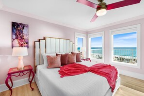 5 bedrooms, desk, iron/ironing board, free WiFi - Pink Luxe on Beach: Private Pool, Beachfront, 5 King Suite, Elevator, Beach Svc (Destin)