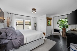 5 quartos, Wi-Fi de cortesia, roupa de cama