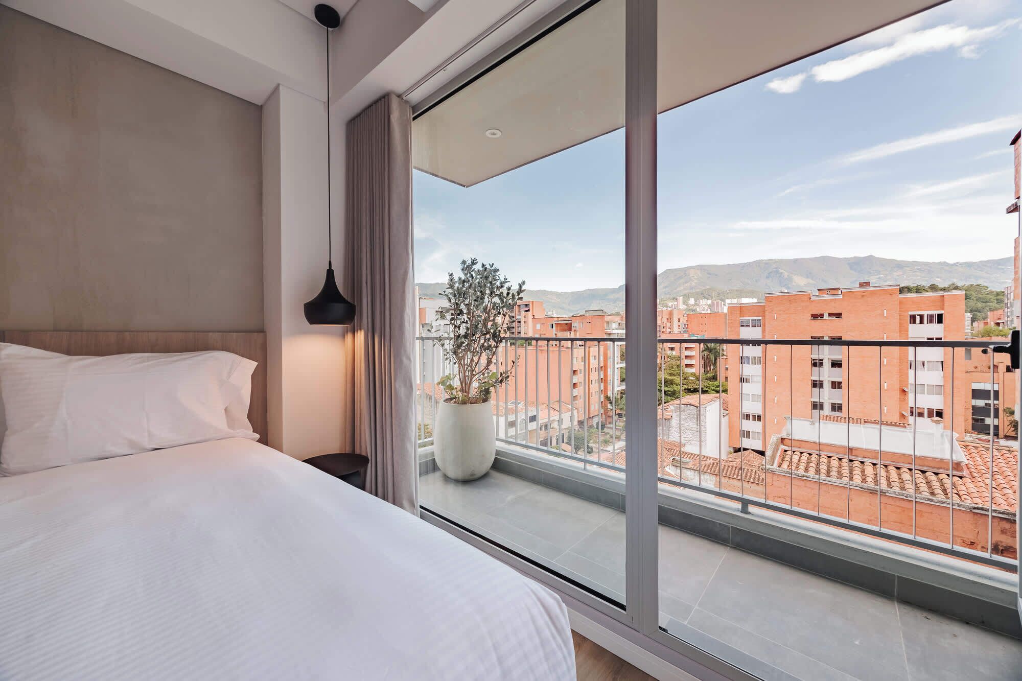 1 chambre, bureau, Wi-Fi, draps fournis