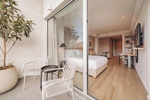1 Schlafzimmer, Schreibtisch, WLAN, Bettwäsche