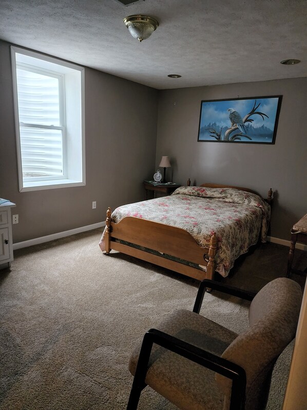 3 bedrooms, WiFi, bed sheets