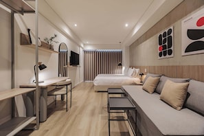 1 bedroom, desk, WiFi, bed sheets