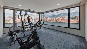 Fitness facility - Quadrato | Laureles Studio, w/AC, Balcony, WIFI (Medellín)