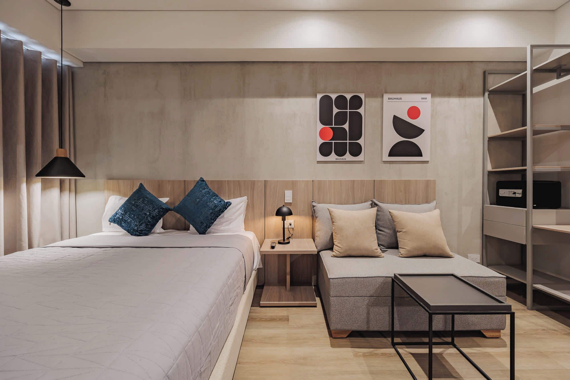 1 Schlafzimmer, Schreibtisch, WLAN, Bettwäsche