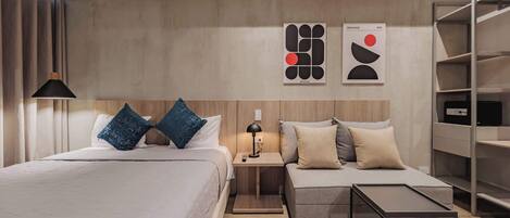 1 habitación, escritorio, wifi y ropa de cama