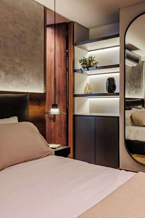 2 habitaciones, tabla de planchar con plancha, wifi y ropa de cama