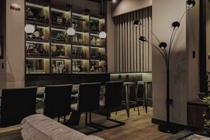 Bar (in der Unterkunft)