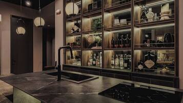 Bar (en la propiedad)