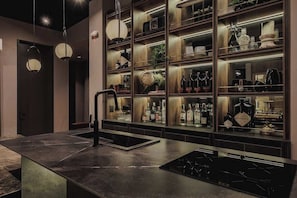 Bar (en la propiedad)
