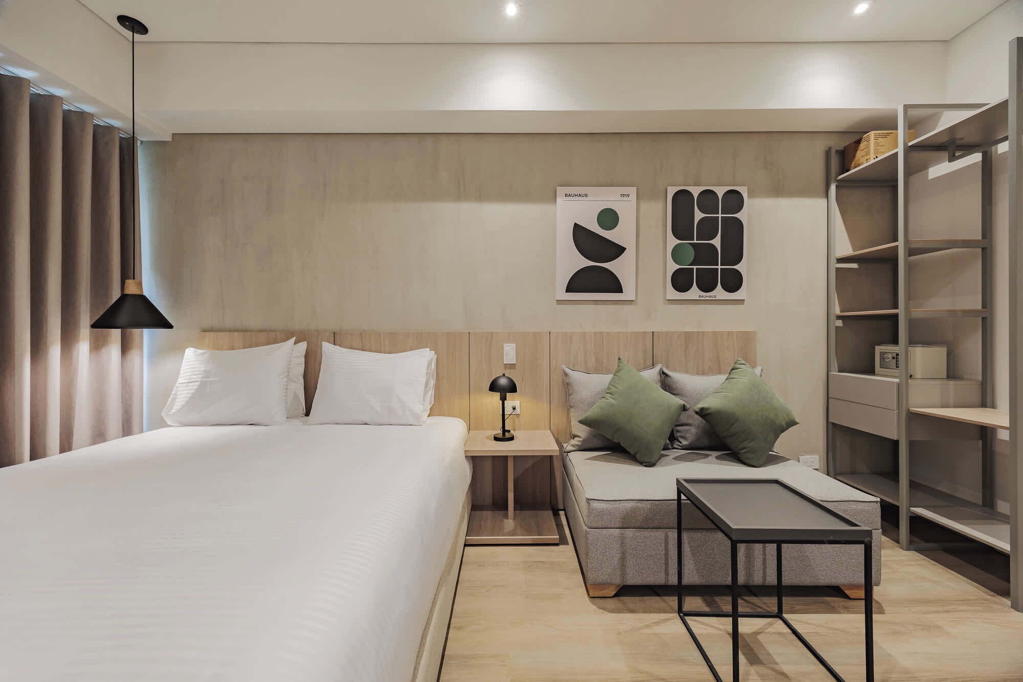 1 Schlafzimmer, Schreibtisch, WLAN, Bettwäsche