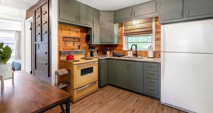 Air Capital Condo - King