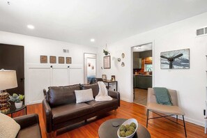 Smart TV, offices