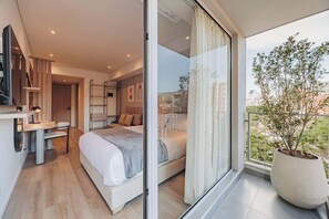 1 sovrum, skrivbord, wi-fi och sängkläder