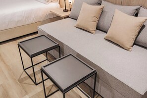 1 bedroom, desk, WiFi, bed sheets