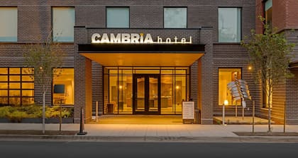 Cambria Hotel Portland - Pearl District
