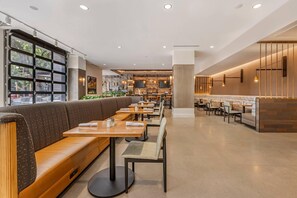 Tempat makan