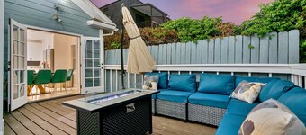 Spacious Hollywood Home | Minion Room & Pickleball