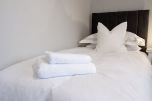 2 Schlafzimmer, Bügeleisen/Bügelbrett, WLAN, Bettwäsche