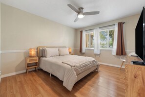 2 bedrooms, iron/ironing board, free WiFi, bed sheets