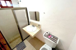 Dreibettzimmer | Badezimmer