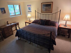 2 soverom, strykejern/-brett, wi-fi og sengetøy