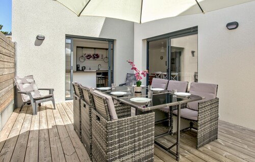 Maison moderne proche plage