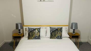 2 bedrooms, WiFi, bed sheets