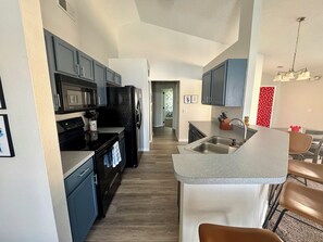 Microwave, oven, stovetop, dishwasher