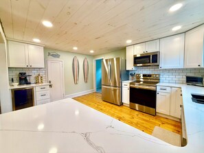 Fridge, microwave, dishwasher, coffee/tea maker