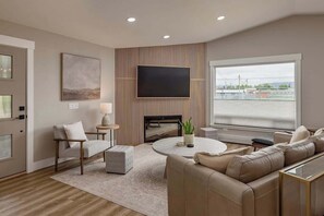TV, fireplace, offices