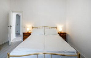 3 bedrooms, travel cot, free WiFi
